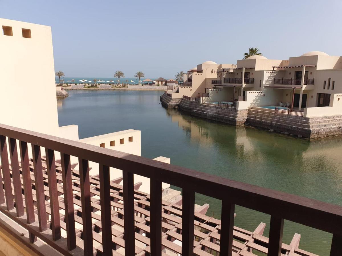 Peaceful Private Villa At Five Star Beach Resort ラアス・アル・ハイマ エクステリア 写真