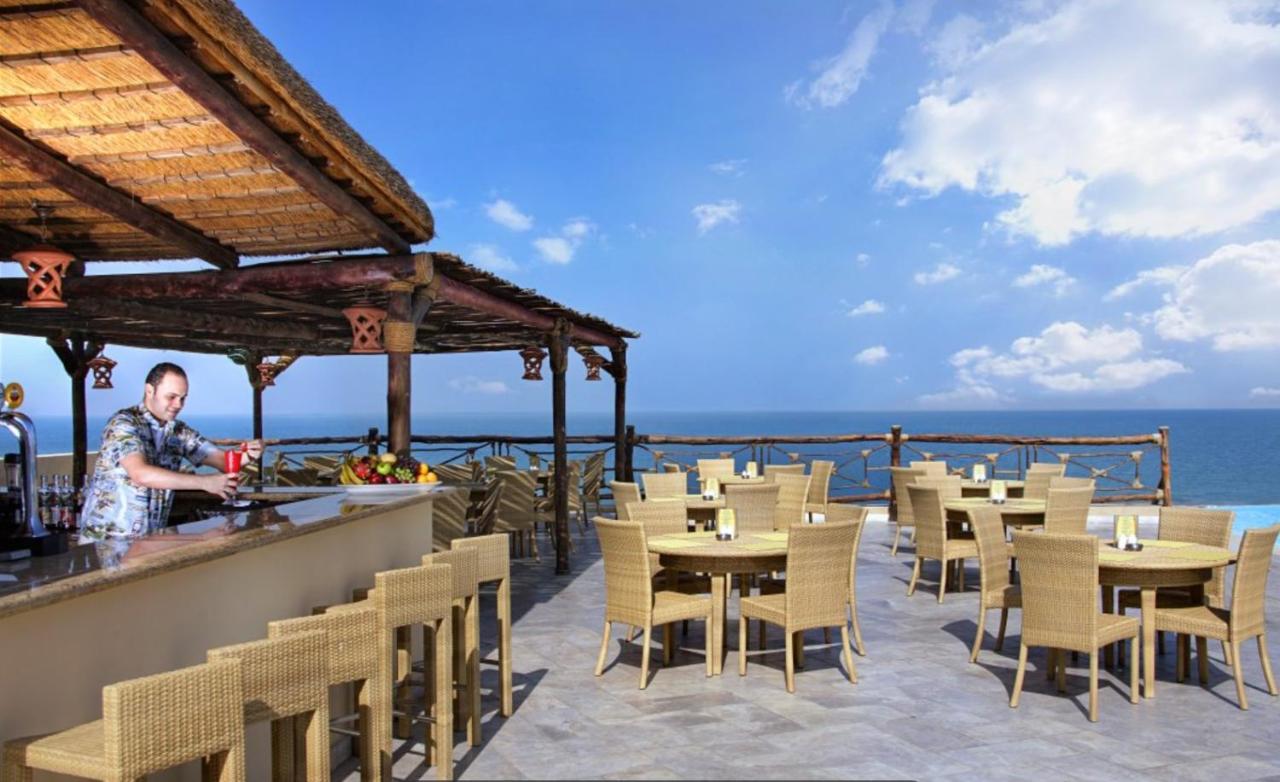 Peaceful Private Villa At Five Star Beach Resort ラアス・アル・ハイマ エクステリア 写真
